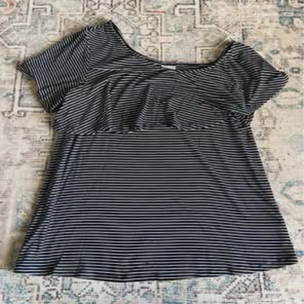 A New Day off the shoulder shirt, Women’s Small